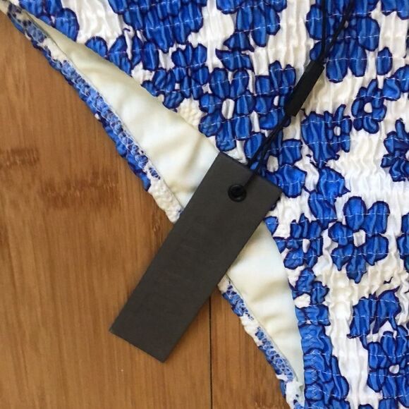 TRIANGL INESA CHEEKY ROYAL POP SET NO BAG NEW WITH TAGS - Picture 8 of 8